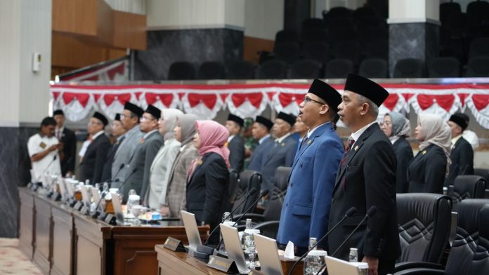 Pemerintah Kabupaten (Pemkab) Bogor bersama DPRD Kabupaten Bogor mendorong percepatan pembentukan Peraturan Daerah (Perda) tentang perlindungan masyarakat hukum adat
